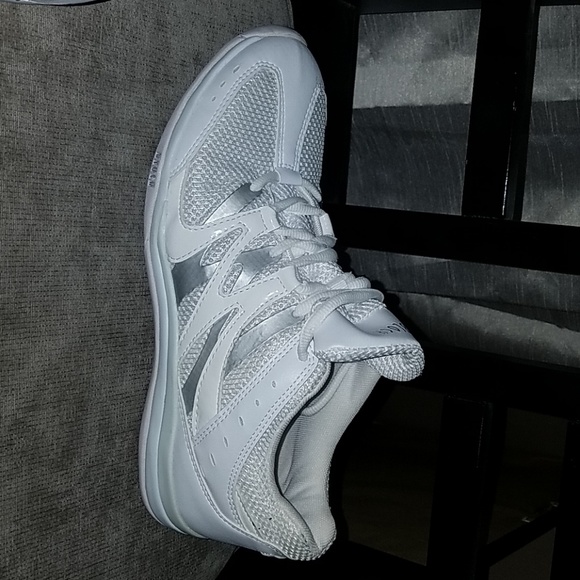 Bloch Lightening Dance Sneaker never worn - Picture 4 of 5